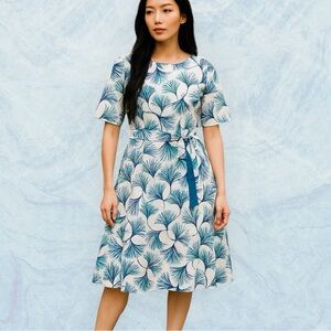 Lilly Pulitzer Women’s Jonah Blue and White Tie Front Ponte Dress Size 2